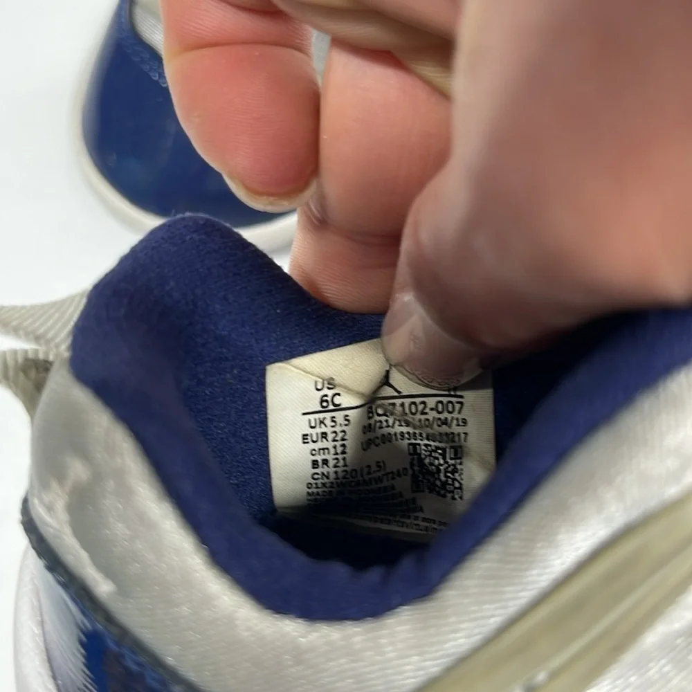Jordan 11 Retro Little Flex Georgetown Navy Gray Sneaker Baby Size 6